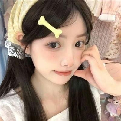 女猫